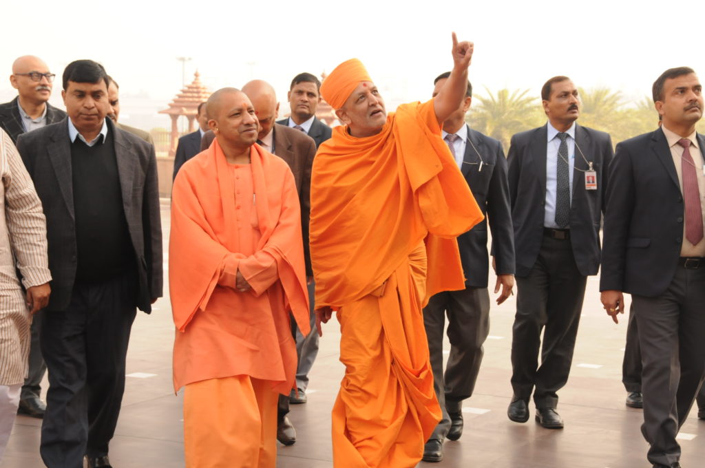 UPCM नई दिल्ली स्थित अक्षरधाम मंदिर का भ्रमण करते हुए