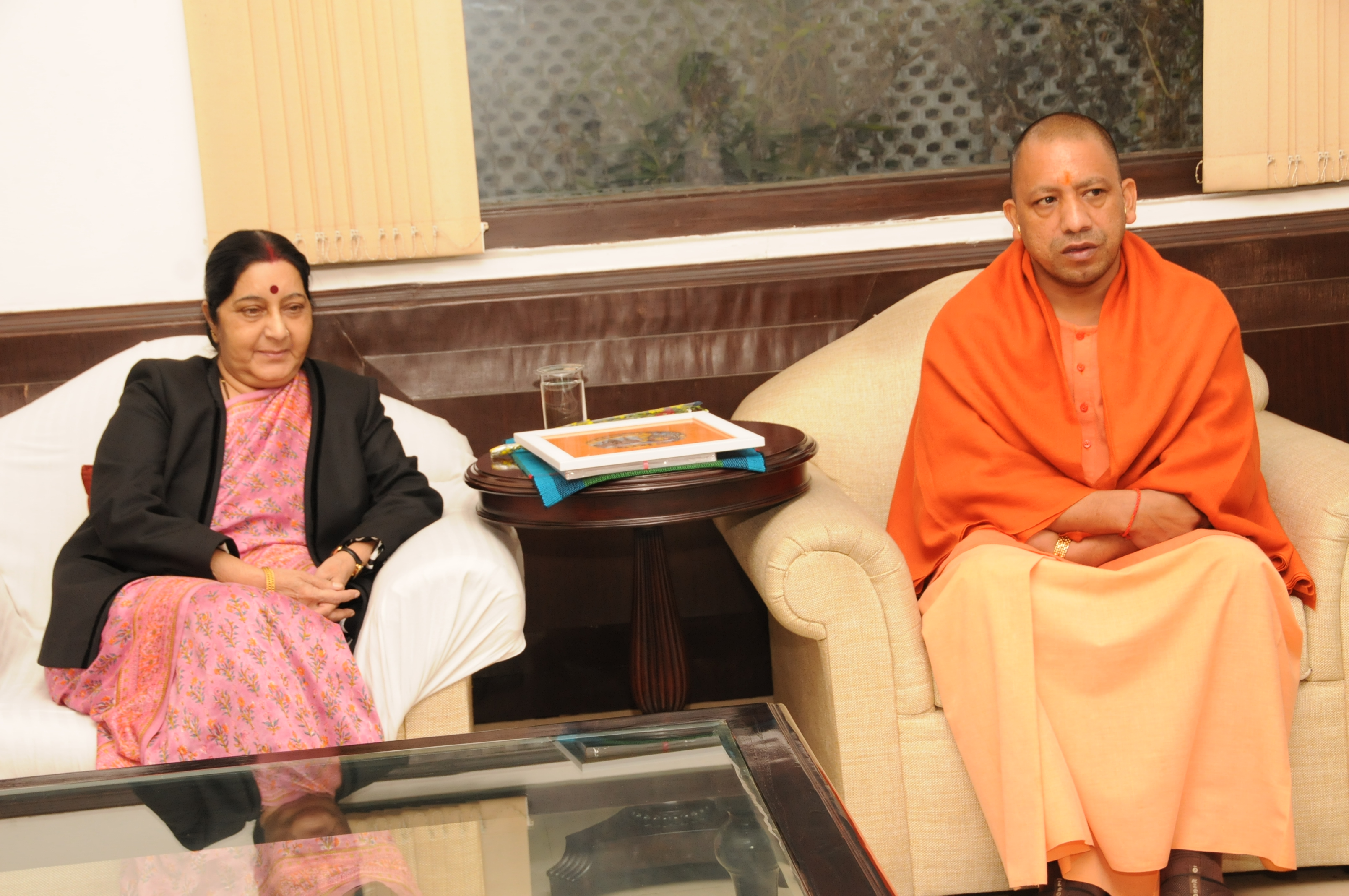 UPCM नई दिल्ली में भारत सरकार विदेश मंत्री सुषमा स्वराज से मुलाकात की