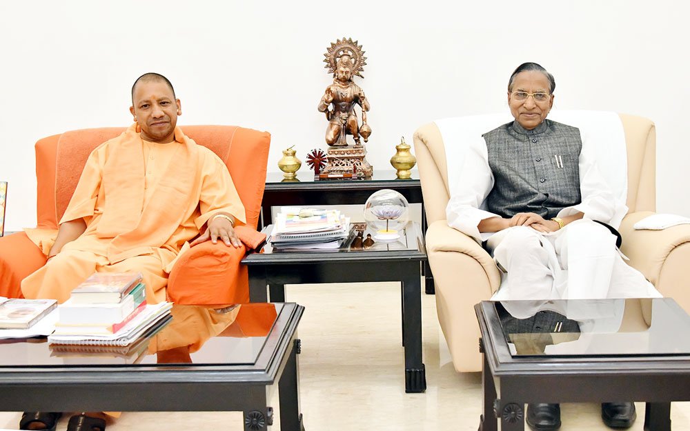 UPCM से केंद्रीय कृषि, किसान कल्याण व पंचायती राज राज्य मंत्री परषोत्तम रूपाला ने मुलाकात करते हुए