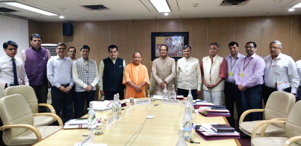 UPCM नई दिल्ली में कृषि एवं मनरेगा के संबंध में नीति आयोग की उपसमिति की पहली बैठक में शामिल हुए