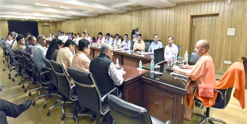 UPCM ने कहा कि जनपद भ्रमण व निरीक्षण के दौरान विकास कार्यों की गुणवत्ता के साथ-साथ कार्य पूर्ण करने की समयबद्धता की समीक्षा हो