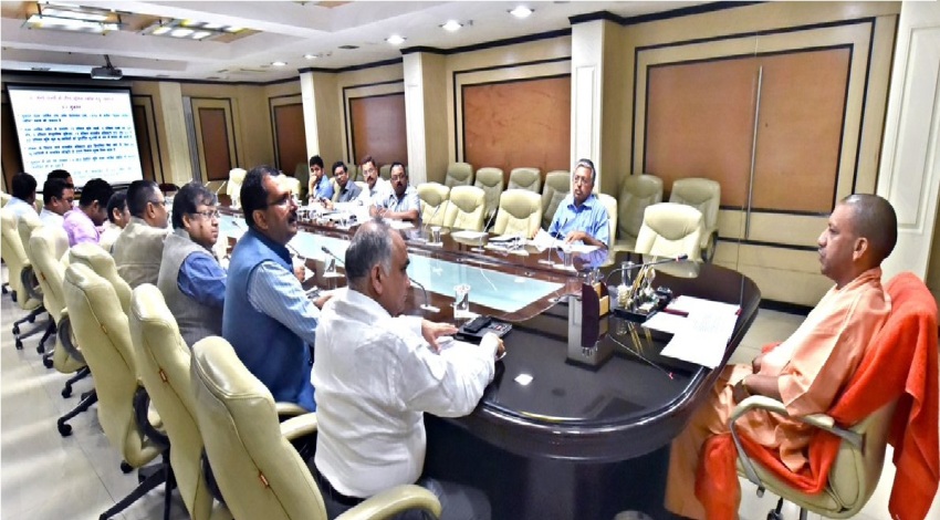 UPCM के समक्ष शास्त्री भवन में लैण्ड पूलिंग स्कीम के सम्बन्ध में प्रस्तुतीकरण किया गया