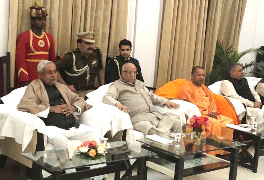 UPCM बिहार के राज्यपाल लाल जी टंडन द्वारा आयोजित रात्रिभोज में उपस्थित हुए