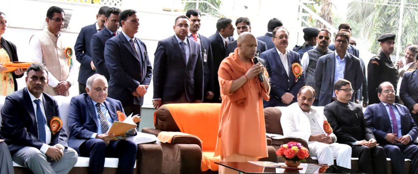 UPCM राजभवन में प्रादेशिक फल, शाकभाजी एवं पुष्प प्रदर्शनी-2019 को सम्बोधित करते हुए
