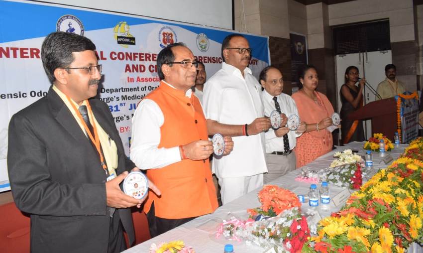 मंत्री ब्रजेश पाठक ने #KGMU में चार दिवसीय सेमीनार को संबोधित किया