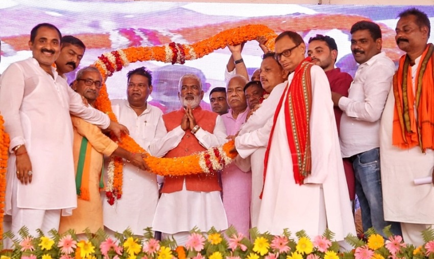 UPCM योगी और PM मोदी गरीबों और पिछड़ों की आवाज हैं : स्वतंत्र देव सिंह