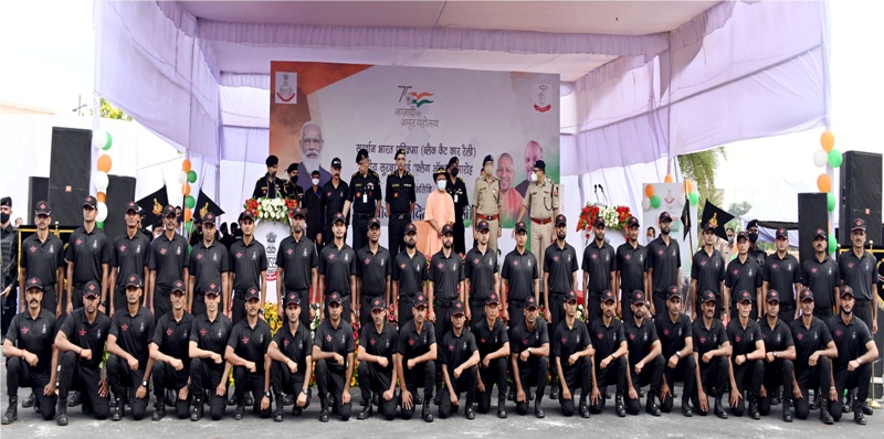 मुख्यमंत्री ने ‘सुदर्शन भारत परिक्रमा’ NSG (ब्लैक कैट कार रैली) को झण्डी दिखाकर रवाना किया