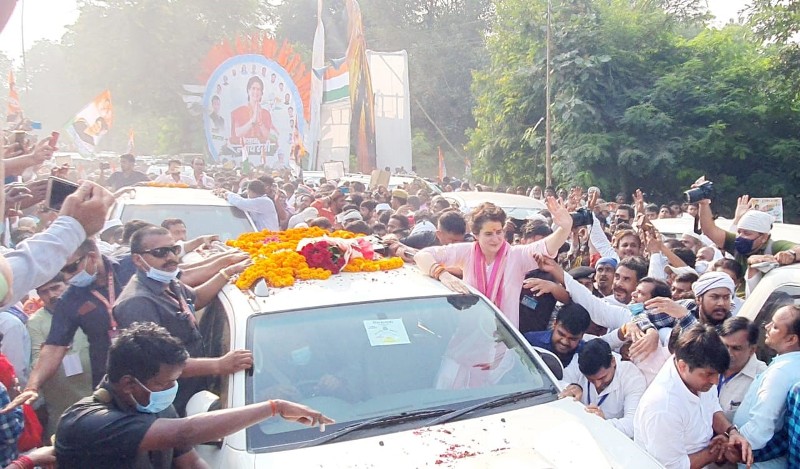 आज़ादी हमें किसानों ने दी थी, जिसका अमृत उत्सव मना रहे हैं मोदी: प्रियंका गांधी