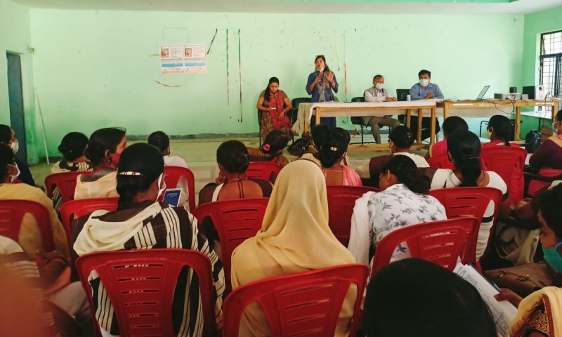 मलिहाबाद में निगरानी समिति के प्रशिक्षण का आयोजन, BDO अमित सिंह ने की बैठक